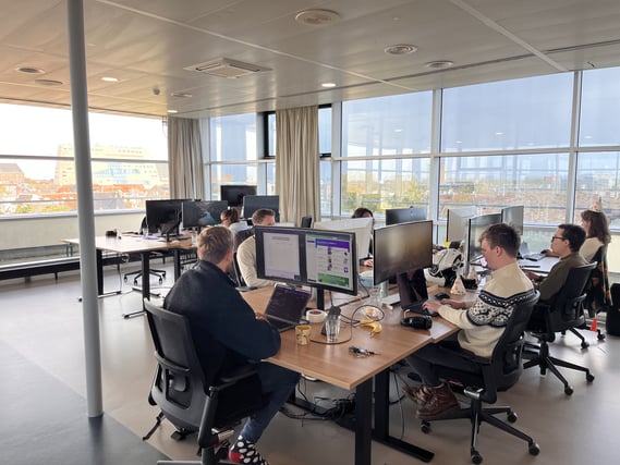 StreamLadder team photo 3